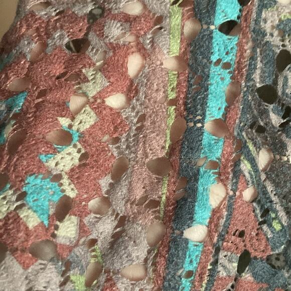 Maurices boho crochet front short sleeve tshirt small - Picture 8 of 10